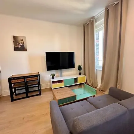 Apartment Nancy-place, 3d, Jacuzzi, Clim, Thermal Et Artem