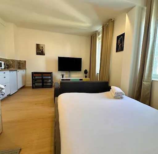 Britich 3d: Prive, Clim, Thermal/artem Apartment *