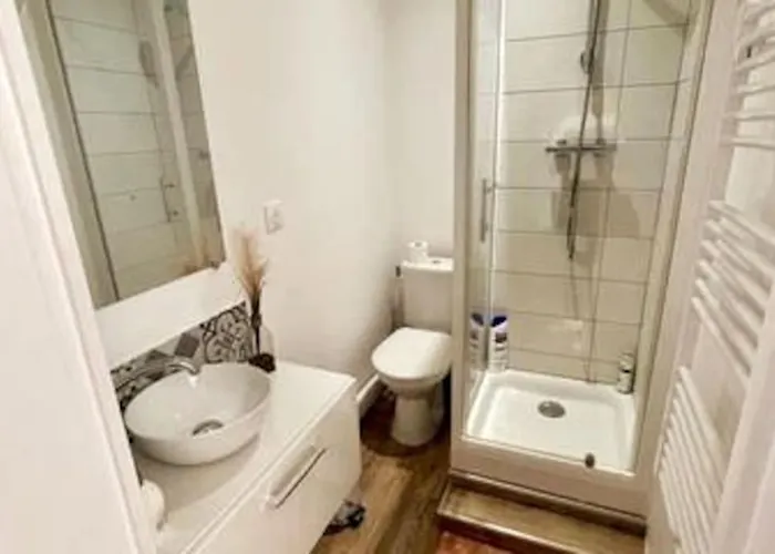 Britich 3d: Prive, Clim, Thermal/artem Lägenhet *